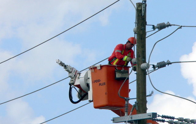 Objetivo, cursos e reciclagem da NR-10 SEP - serviço em sistema elétrico de potência